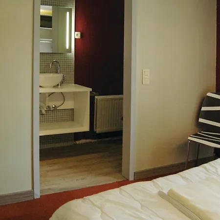 Le Petit Saule בית נופש *